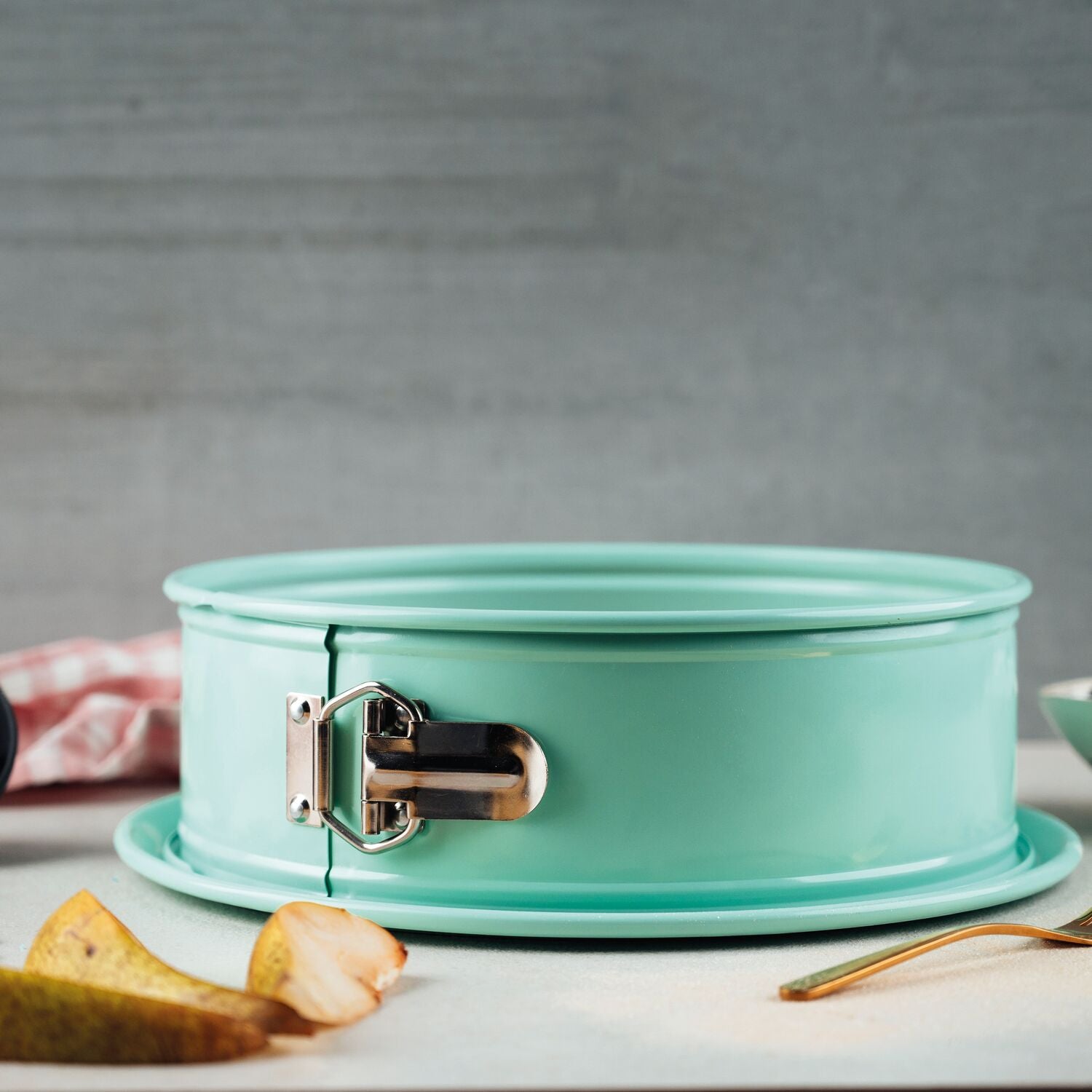 decocino-springform-mint-edition-28cm-mit-edelstahlverschluss image 3