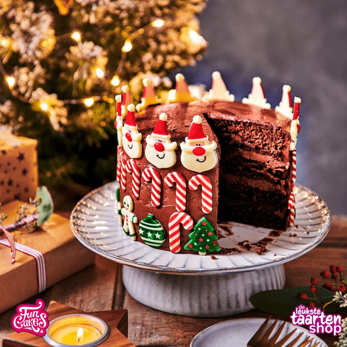 funcakes-chocolate-decorations-schokofiguren-santa-12-st-ck image 3