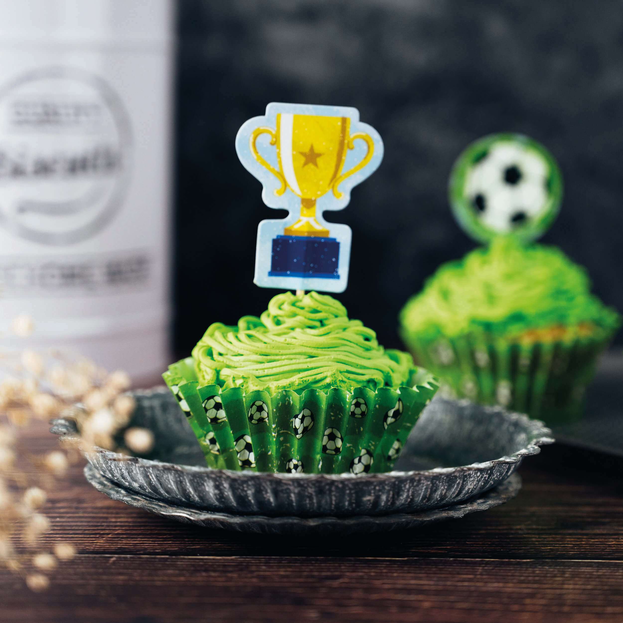 decocino-muffin-set-football-48-tlg-muffinf-rmchen-deko-pieker image 4