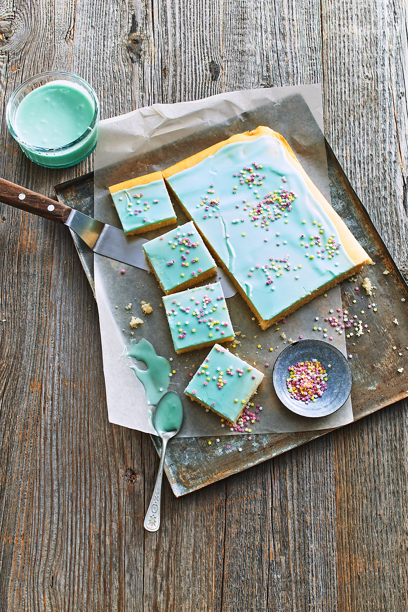 ruf-glutenfreier-partykuchen-backmischung-blechkuchen image 4