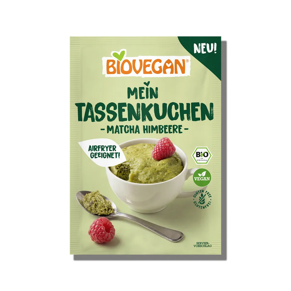 biovegan-tassenkuchen-matcha-himbeere-vegan-glutenfrei image 1