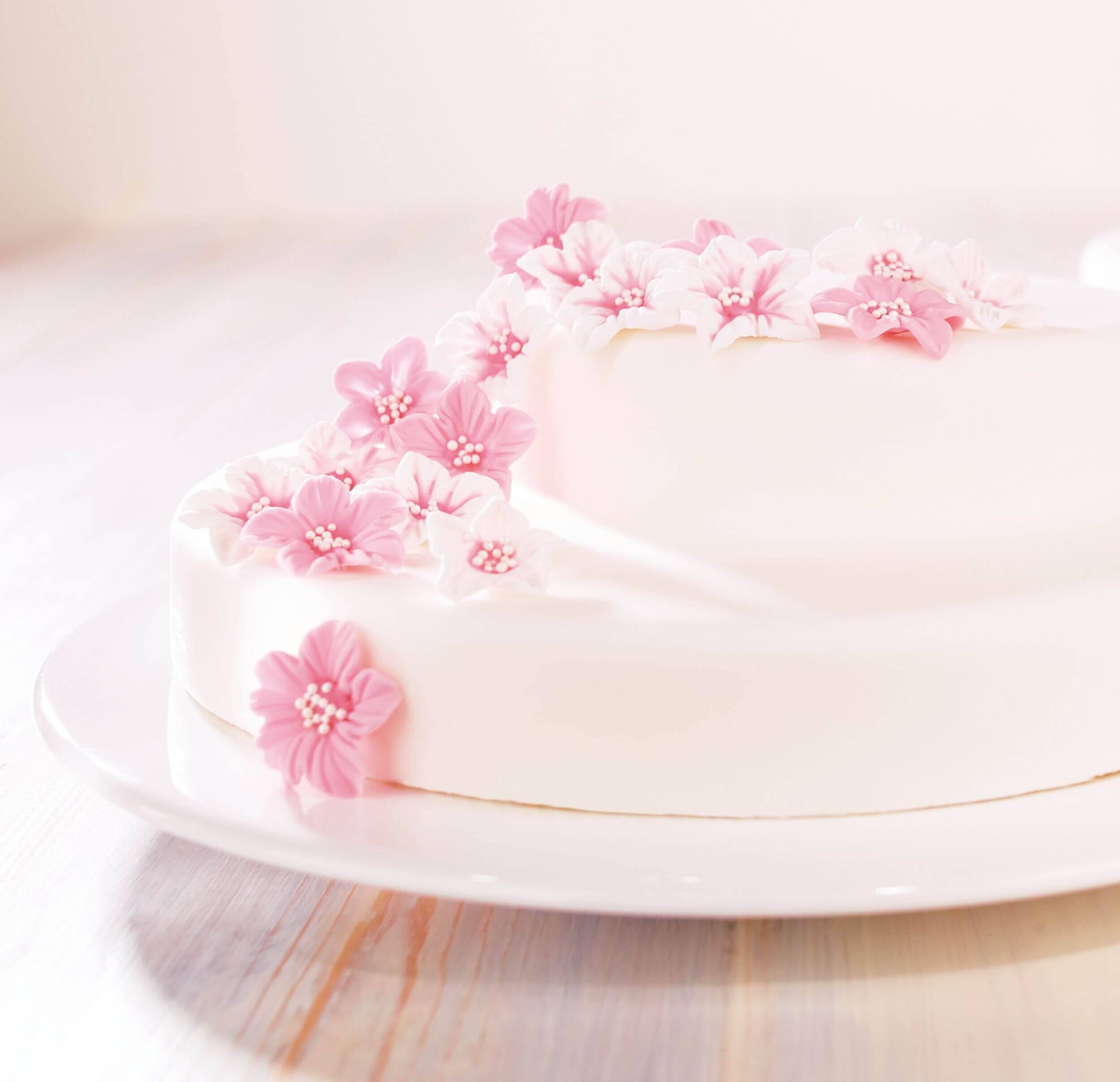 decocino-fondant-wei-250g-zum-eindecken-modellieren image 3