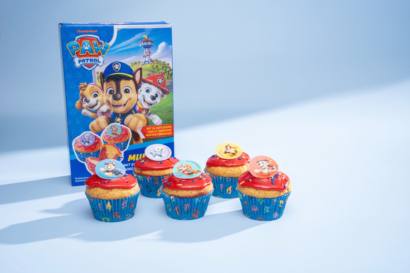 ruf-paw-patrol-muffins-backmischung-erdbeere-mit-roter-glasur-f-r-12-muffins image 2