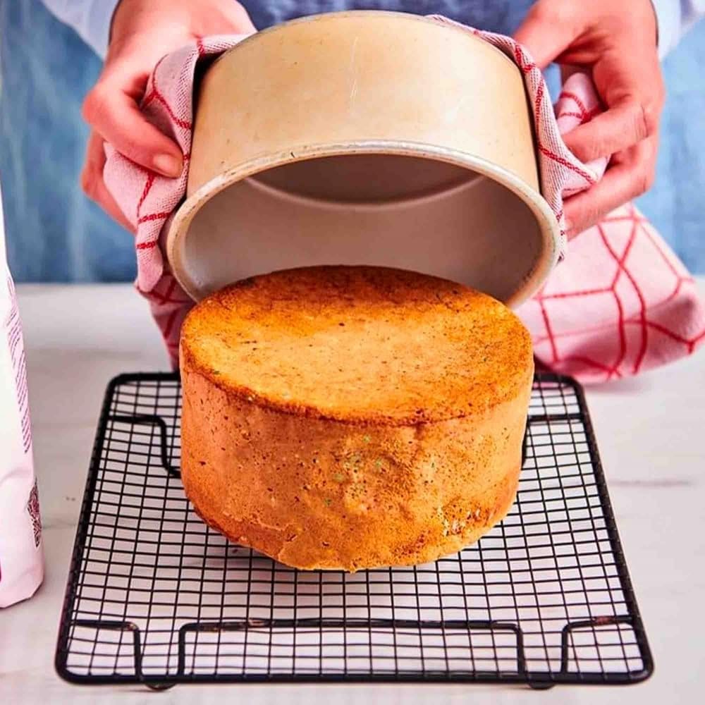 funcakes-mix-f-r-sponge-cake-deluxe-biskuit-backmischung-1-kg image 5