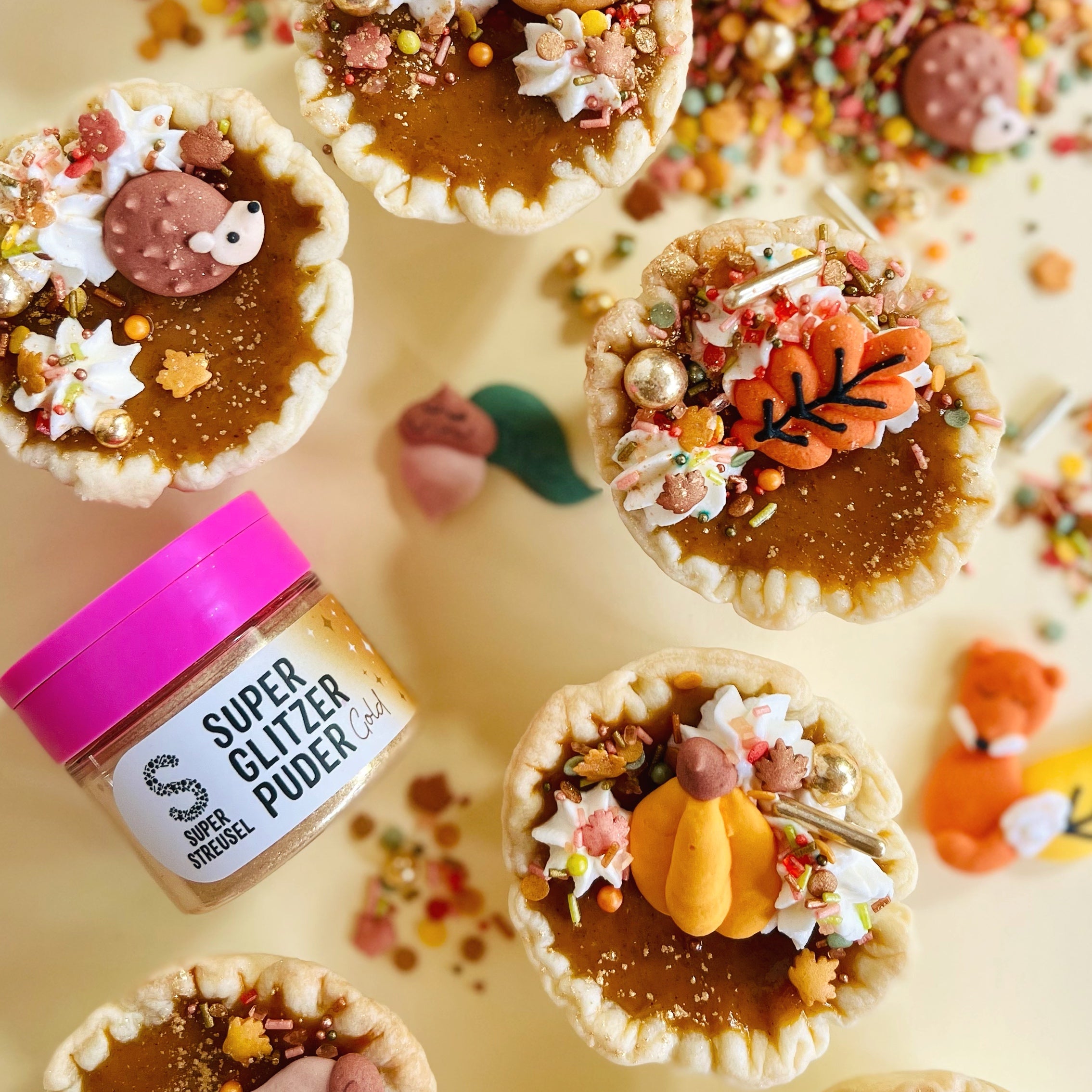 super-streusel-superdinger-waldwichtel-handgemachte-zuckerfiguren-herbstdesign image 4