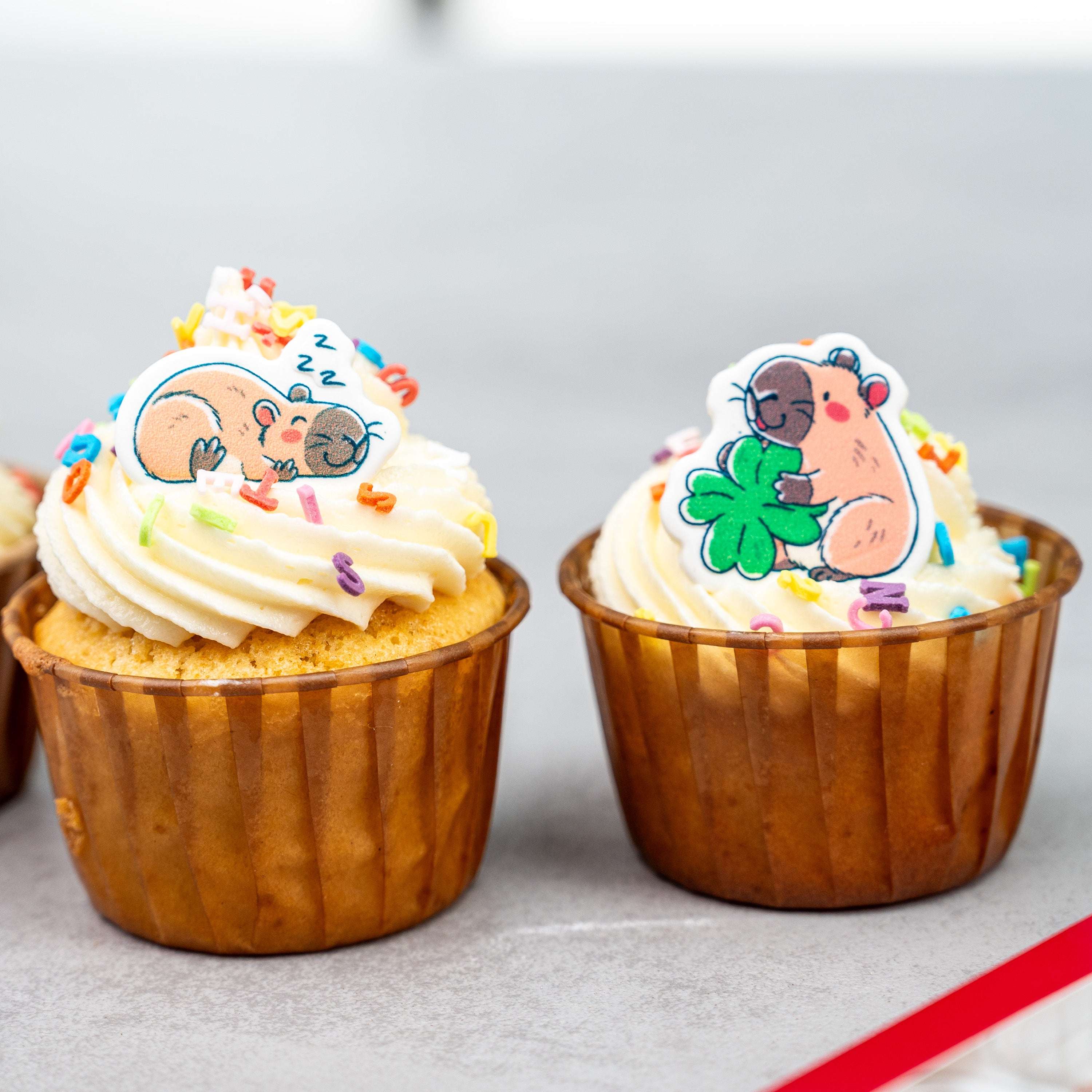 decocino-3d-cake-decor-capybara-8-st-ck-zuckerfiguren image 3