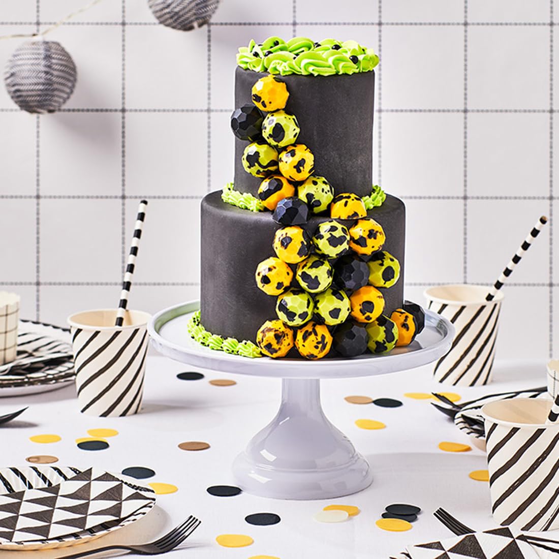 funcakes-rollfondant-raven-black-sugar-paste-schwarz-250-g image 4