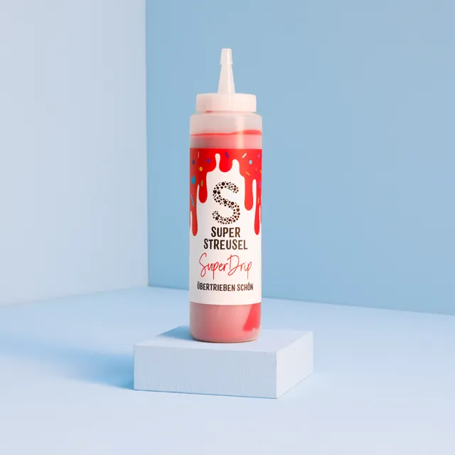 super-streusel-superdrip-rot-kuchenglasur-in-der-flasche-mit-vanille-schoko image 1