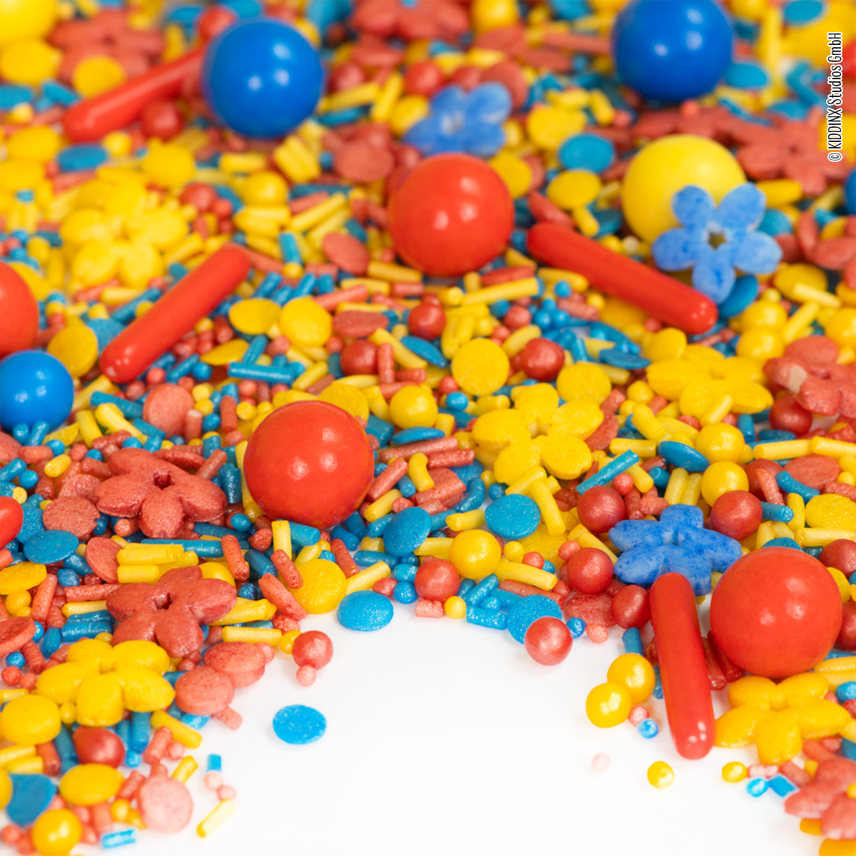 super-streusel-benjaminbl-mchen-bunter-kinder-streuselmix-f-r-geburtstag image 1