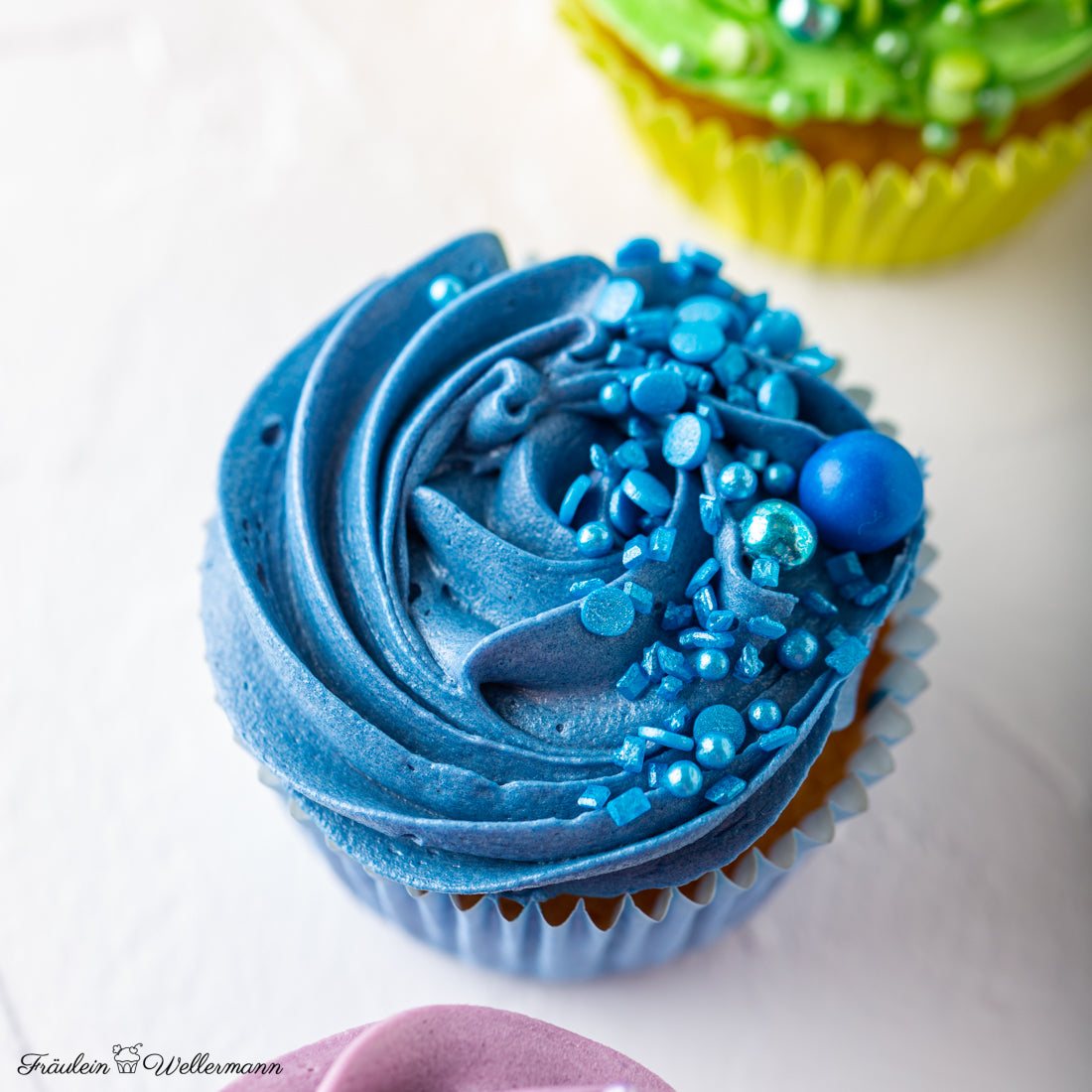 super-streusel-blaue-super-streusel-streuselmix-ton-in-ton-royalblau image 5