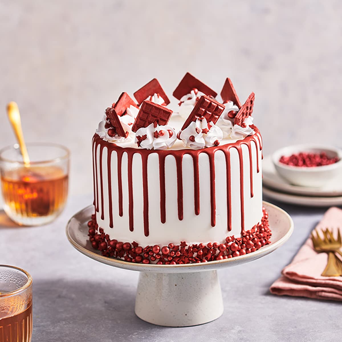 funcakes-cake-drip-schokolade-vanillegeschmack-drip-flasche-180-g image 2