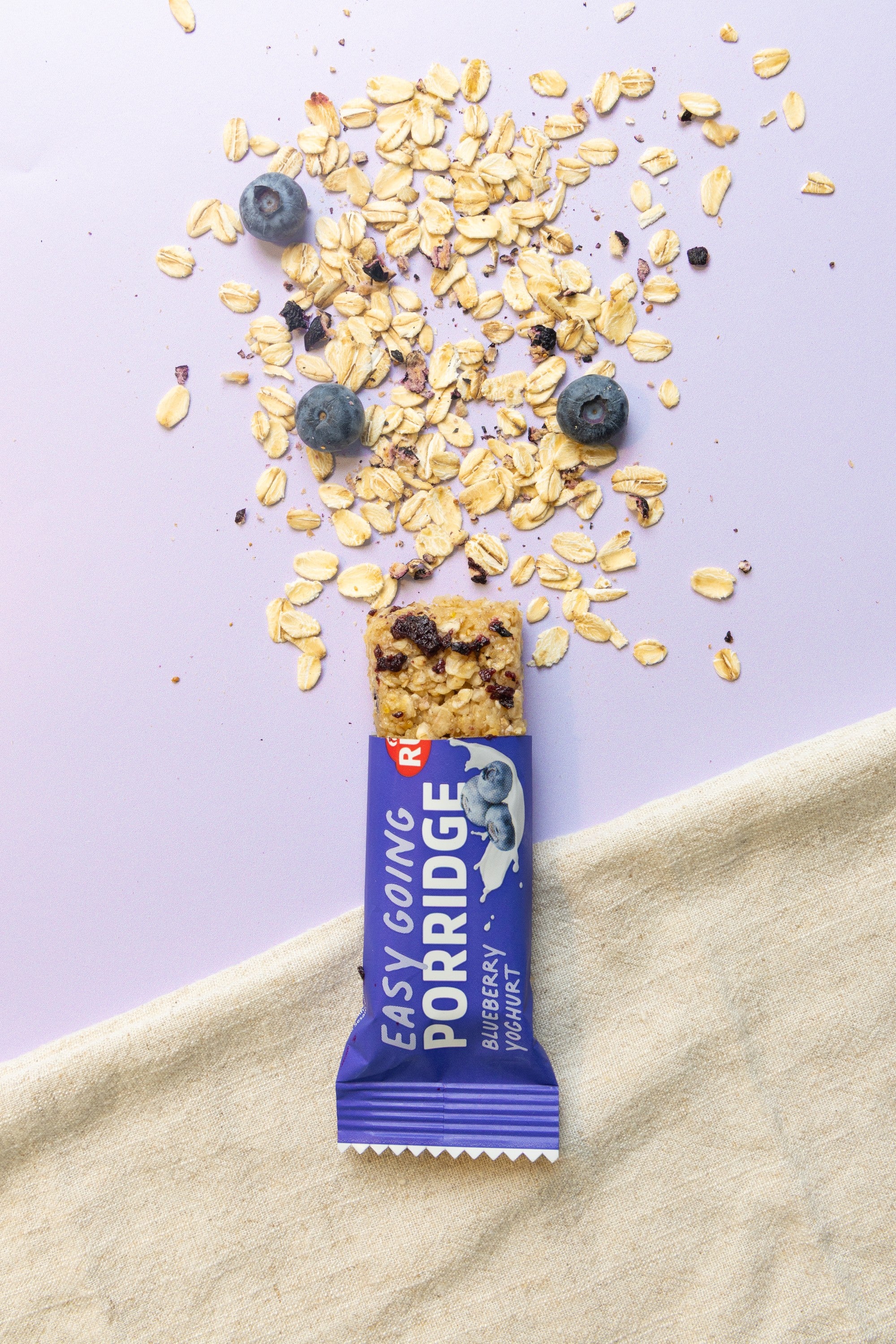 ruf-porridge-riegel-blueberry-yoghurt-haferriegel-to-go image 3