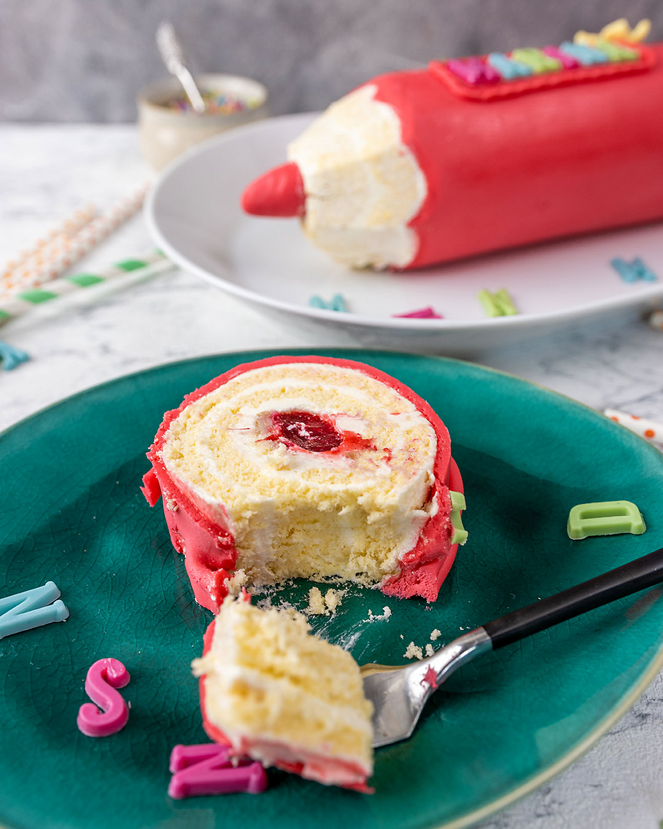 ruf-fondant-rot-gebrauchsfertiger-rollfondant-zum-eindecken image 3