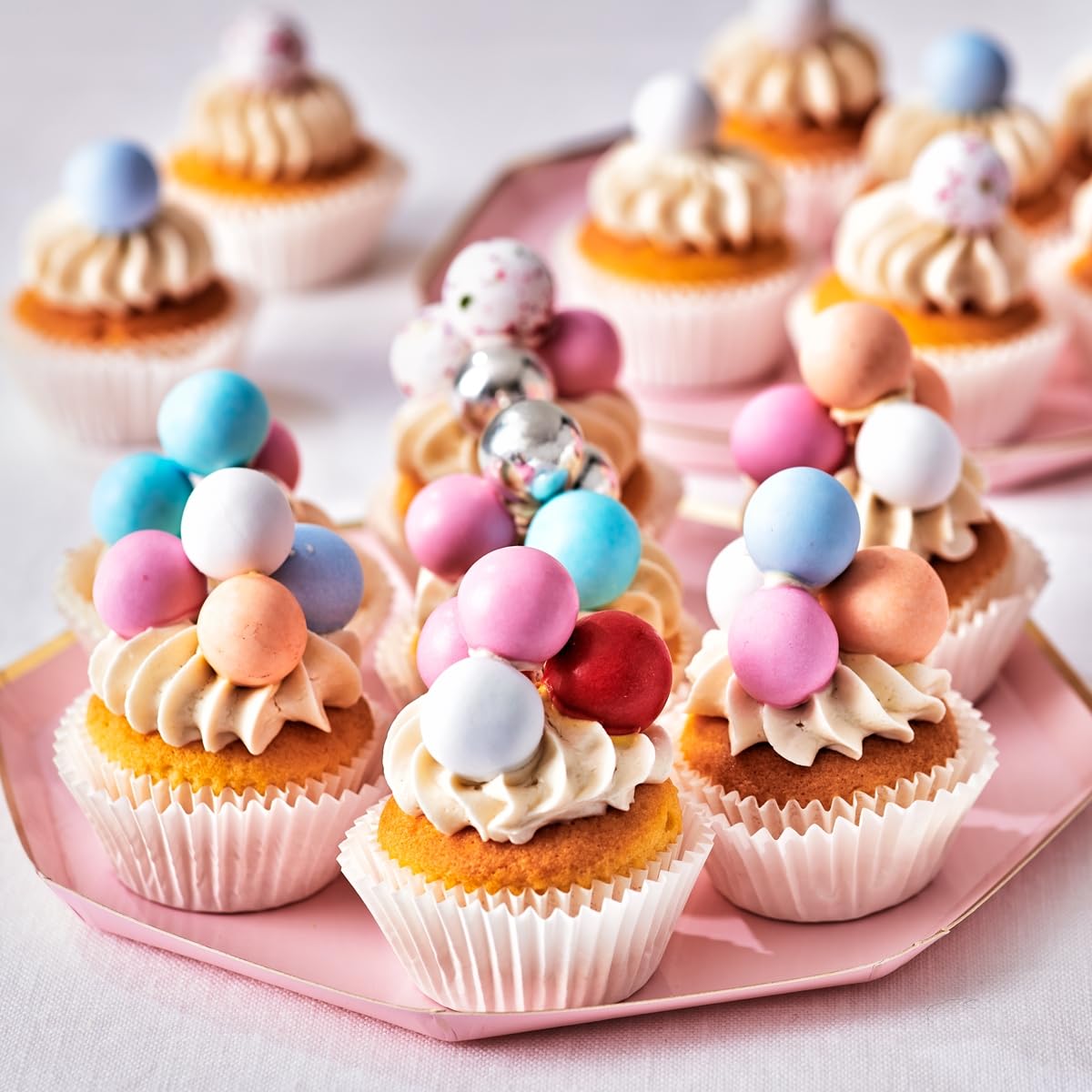 funcakes-choco-crispy-balls-schokokugeln-metallic-silver-60-g image 4